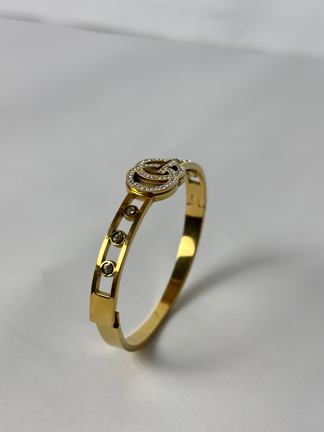 GG Luxury Crystal Cuff Bangle