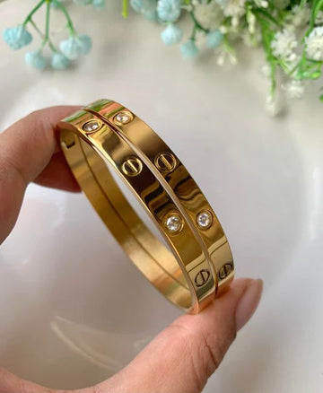 Love Cartier Bangle / Bracelet