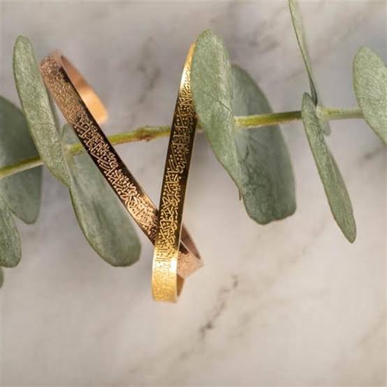 Four Qul- Gold Bracelet Cuff Bangle Men Women
